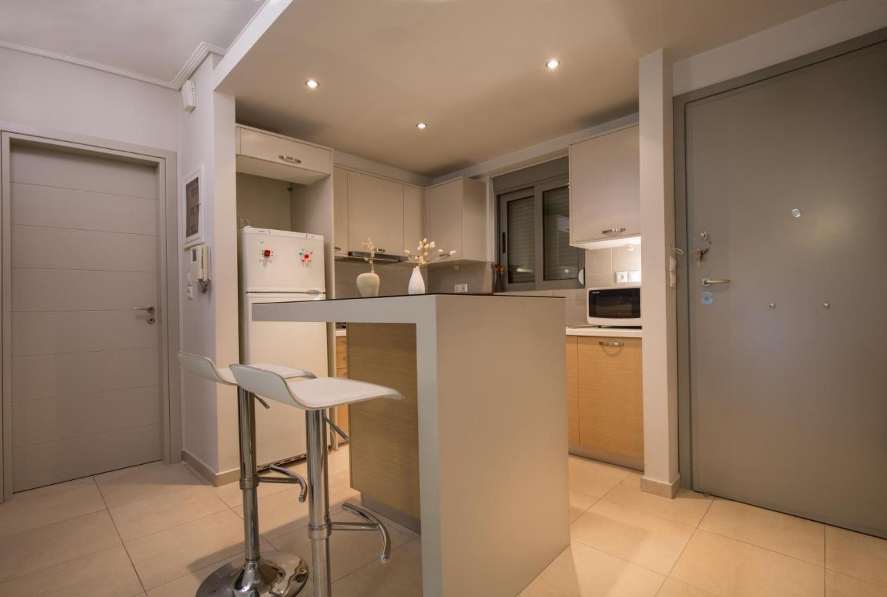 Lovely New Βuild Flat Near Metro - Free Parking Athene Buitenkant foto