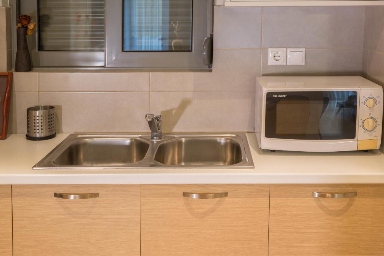 Lovely New Βuild Flat Near Metro - Free Parking Athene Buitenkant foto